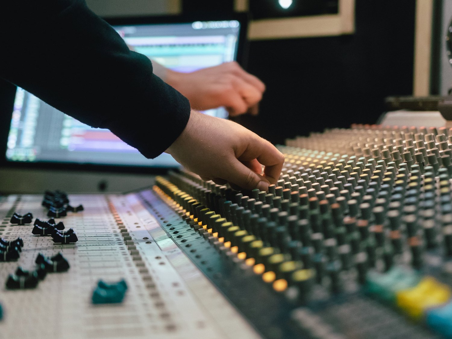 Recording1.jpg